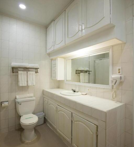 سوئیت 2 خوابه, Beach Garden