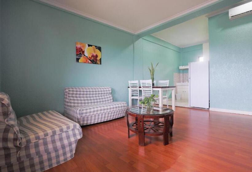 سوئیت 2 خوابه, Beach Garden