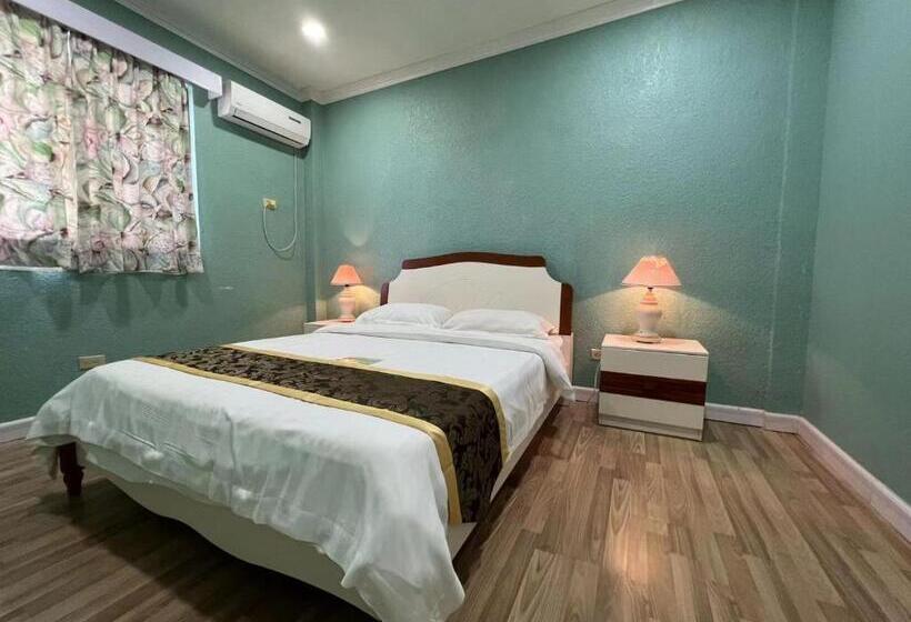 سوئیت 2 خوابه, Beach Garden