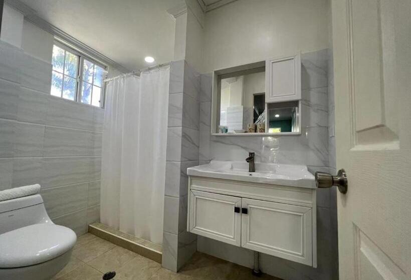 سوییت, Beach Garden