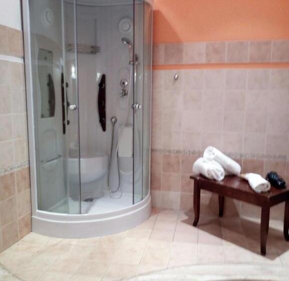 小型套房, Concordia