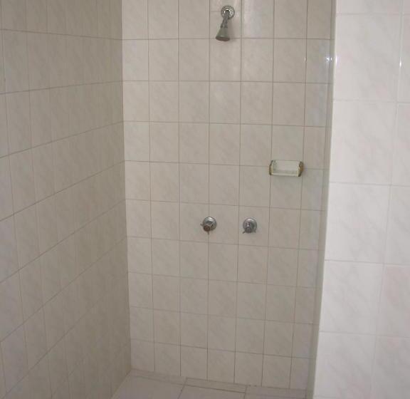 스위트 킹사이즈 침대, Garant & Suites
