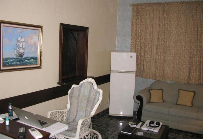 스위트 킹사이즈 침대, Garant & Suites