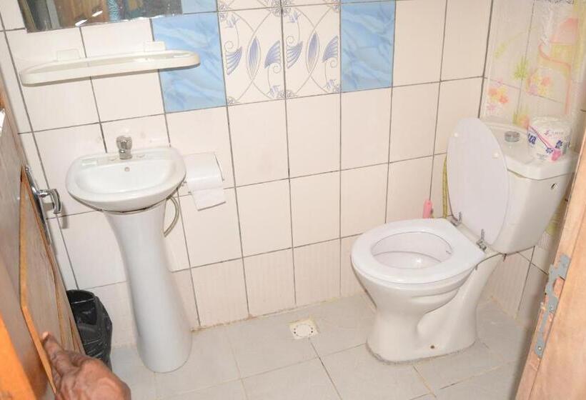 کلبه ییلاقی, Hôtel Restaurant Gites Kribi