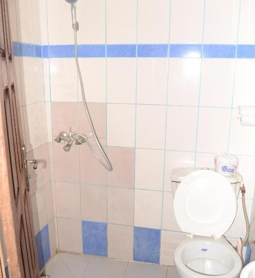 کلبه ییلاقی, Hôtel Restaurant Gites Kribi