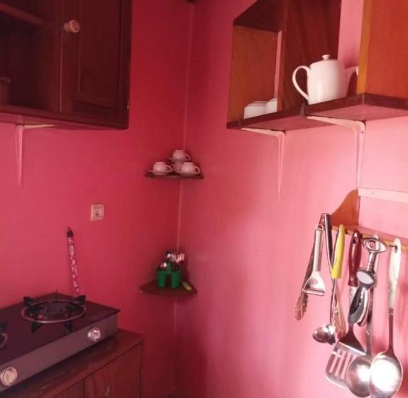 کابین, Hôtel Restaurant Gites Kribi