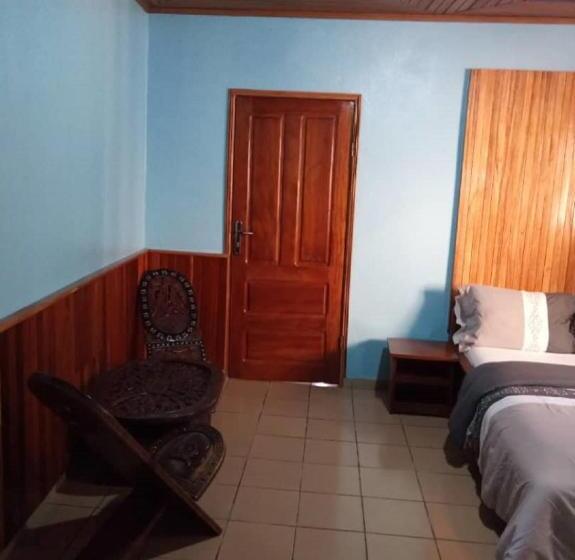 کابین, Hôtel Restaurant Gites Kribi