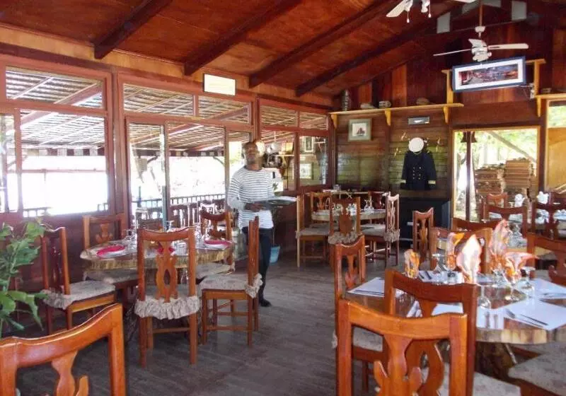 آپارتمان 2 خوابه, Hôtel Restaurant Gites Kribi