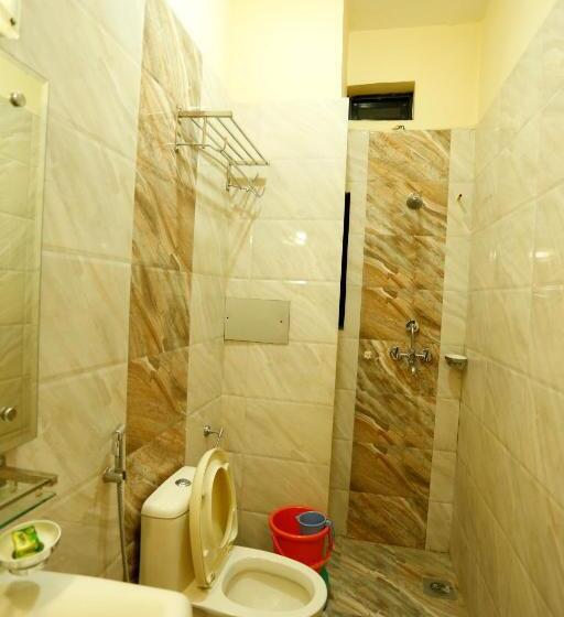 اتاق لوکس, Mahadev