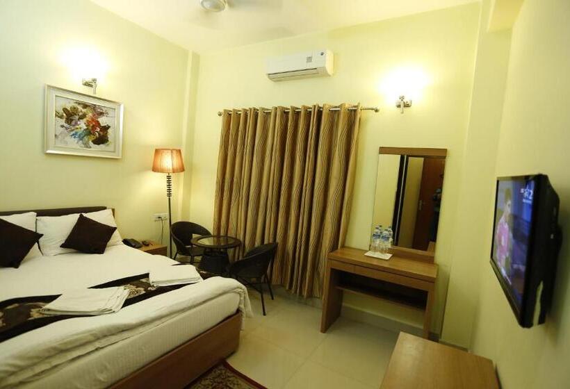 اتاق لوکس, Mahadev