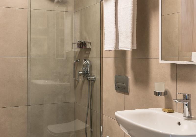 اتاق استاندارد, Main Inn Taipei