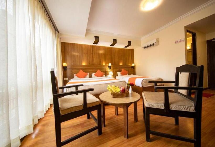 اتاق لوکس, Mums Home, A Classical Comfort