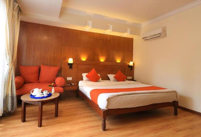 اتاق لوکس, Mums Home, A Classical Comfort