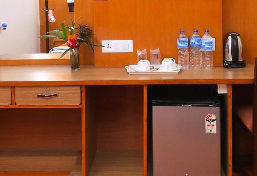 اتاق لوکس خانوادگی, Mums Home, A Classical Comfort