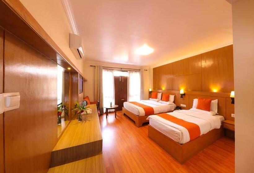 اتاق لوکس خانوادگی, Mums Home, A Classical Comfort