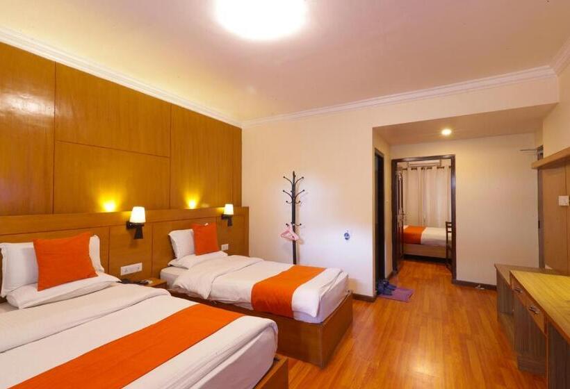 اتاق لوکس خانوادگی, Mums Home, A Classical Comfort