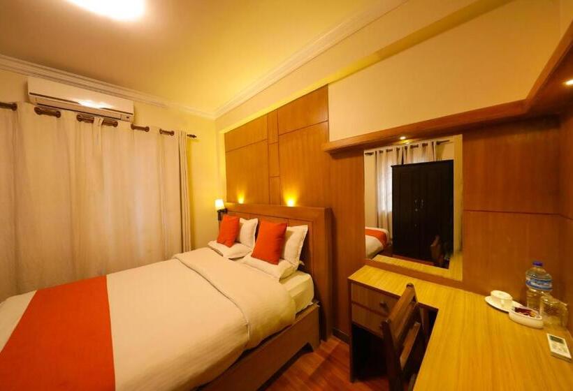 اتاق لوکس, Mums Home, A Classical Comfort