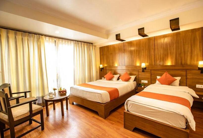 اتاق لوکس خانوادگی, Mums Home, A Classical Comfort