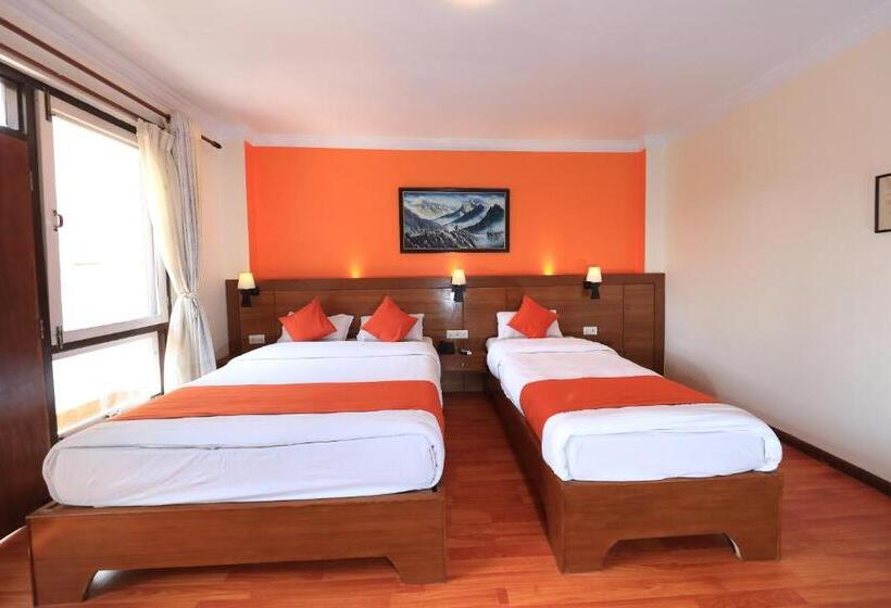 اتاق لوکس خانوادگی, Mums Home, A Classical Comfort