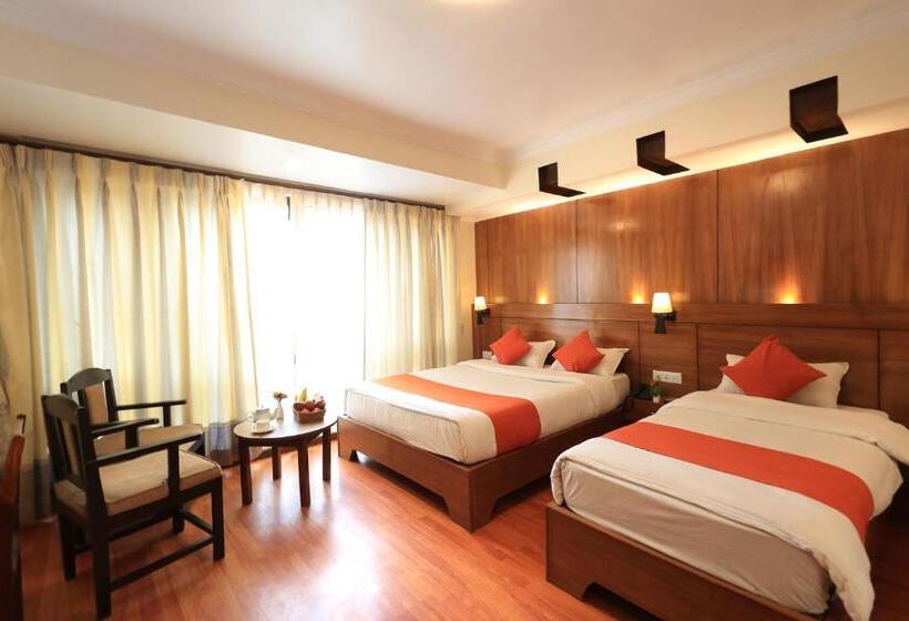 اتاق لوکس خانوادگی, Mums Home, A Classical Comfort