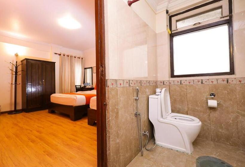 اتاق لوکس, Mums Home, A Classical Comfort