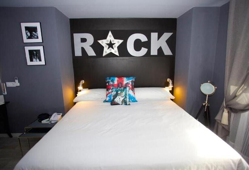 اتاق لوکس با تخت بزرگ, Apartamentos Rock Star