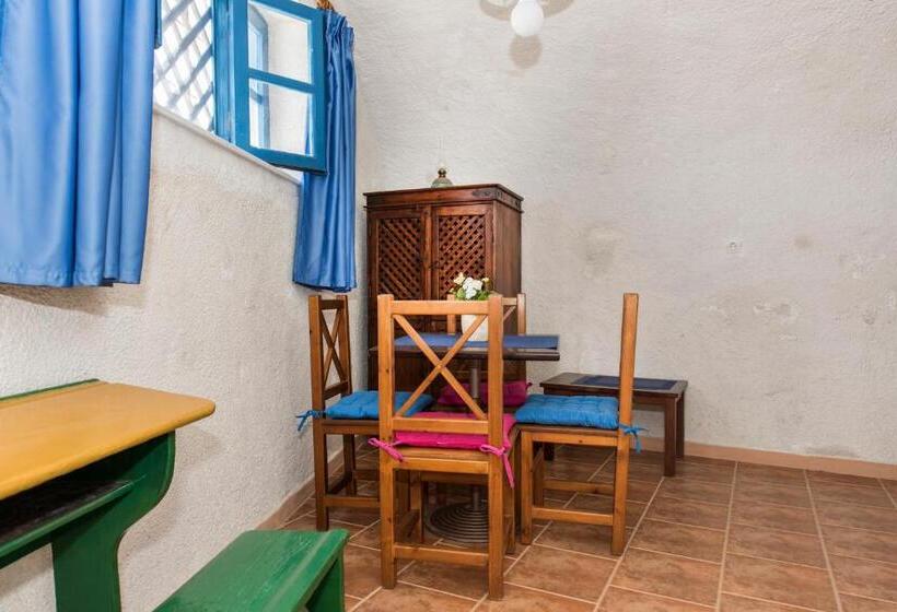 1间卧室的房子, Morning Star Traditional Houses