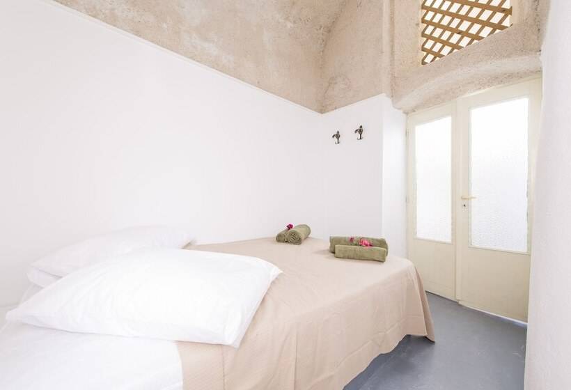 1间卧室的房子, Morning Star Traditional Houses