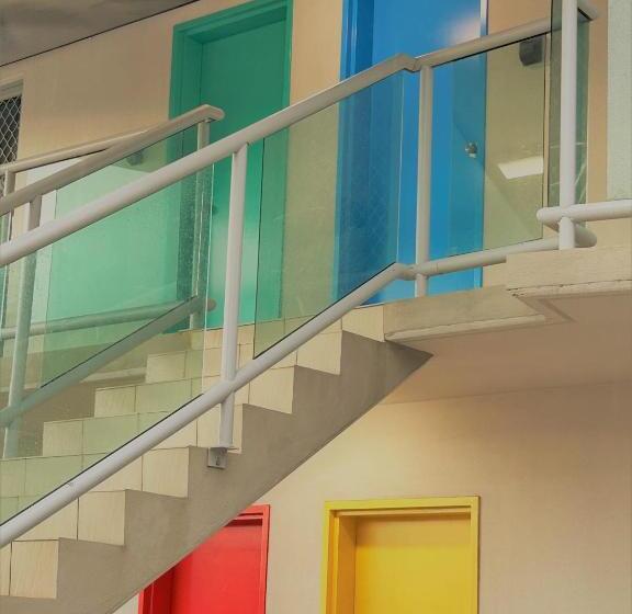 חדר דלוקס, Pacific Coast Motel