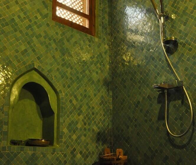 高级套房, Dar 7 Louyat