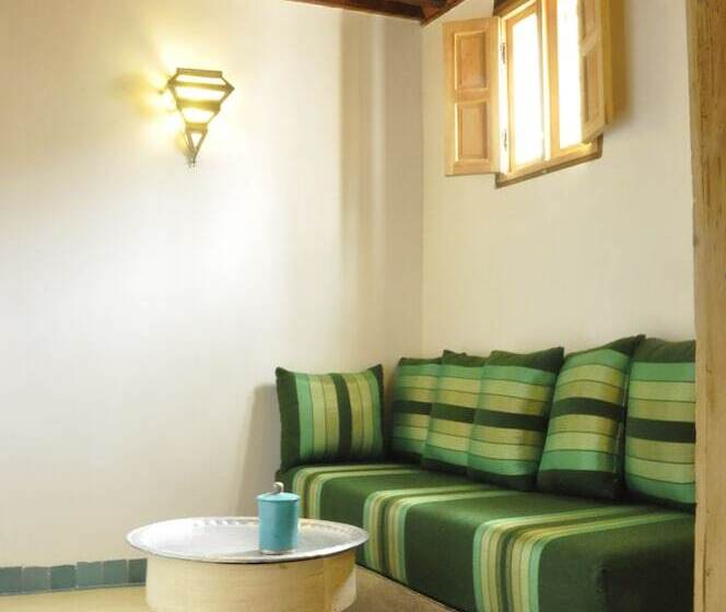 高级套房, Dar 7 Louyat