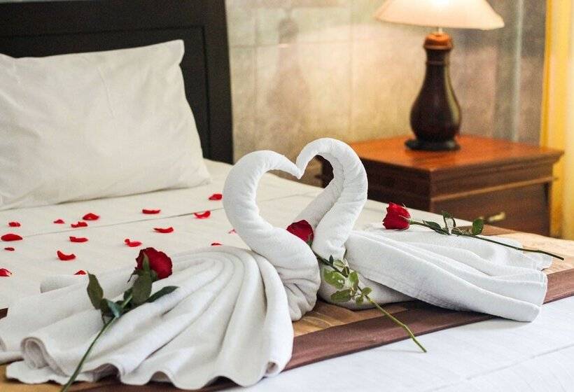 ファミリールーム, Putu Guest House 2