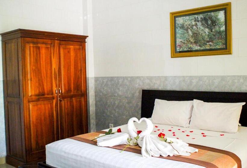 スーペリアールーム, Putu Guest House 2