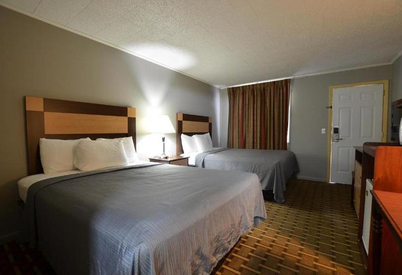 Номер Стандарт, Travelowes Motel  Maggie Valley