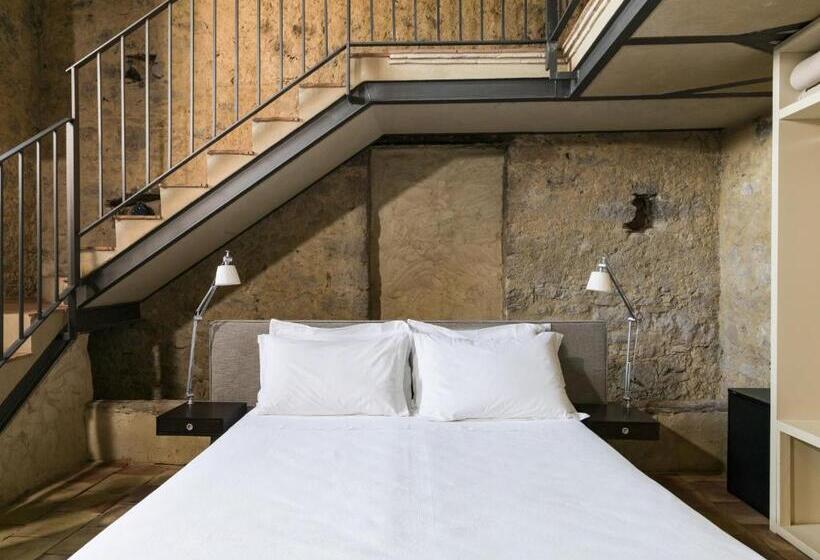 Люкс, Wine Relais Feudi Del Pisciotto