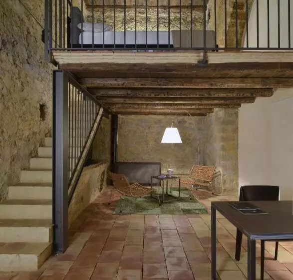 سوییت جونیور, Wine Relais Feudi Del Pisciotto