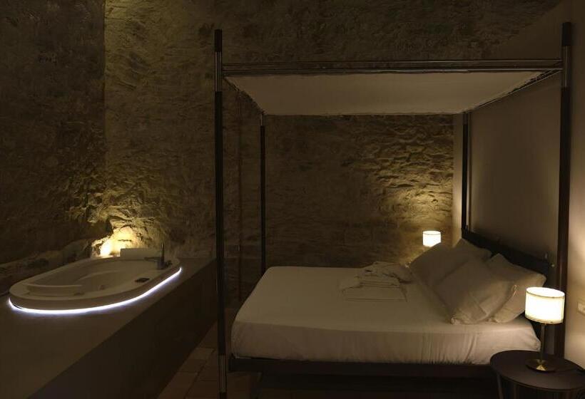 Люкс с гидромассажем, Wine Relais Feudi Del Pisciotto