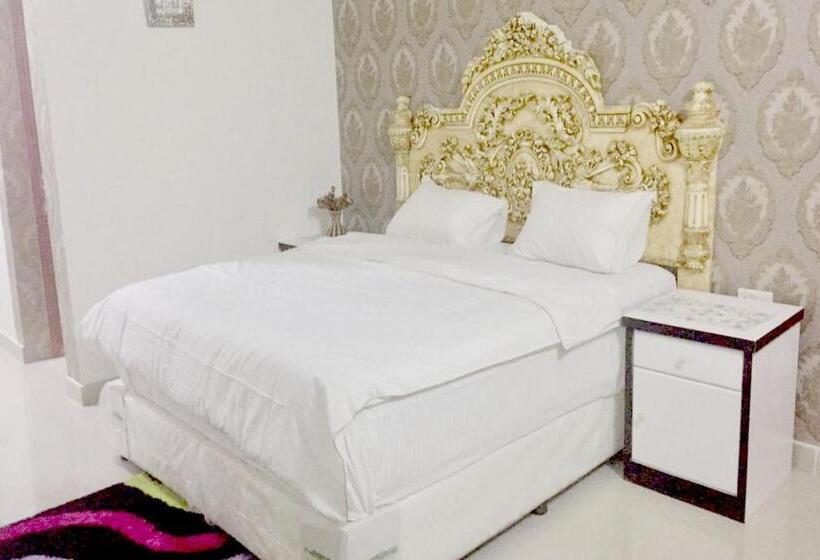 اتاق استاندارد, Capital O 141 Golden Rays