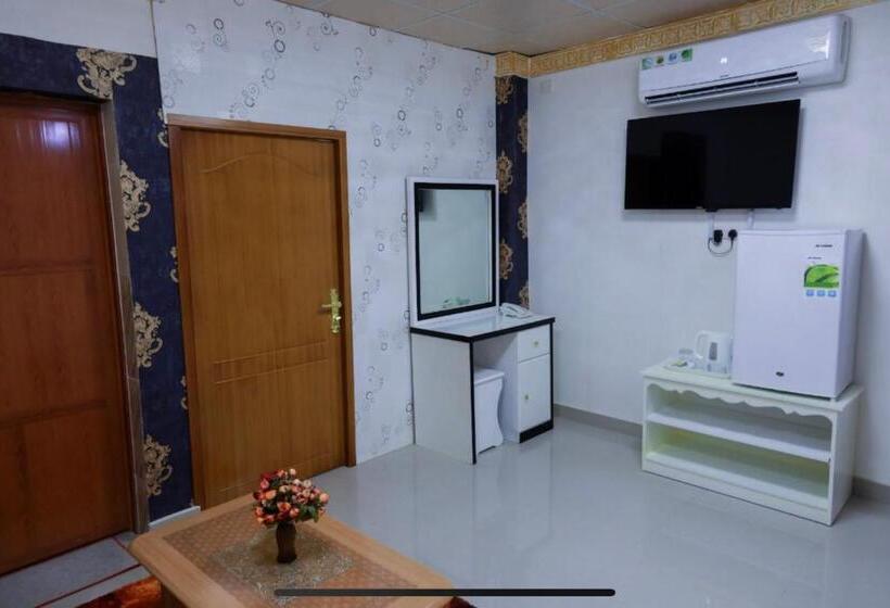 سوییت اجرایی, Capital O 141 Golden Rays