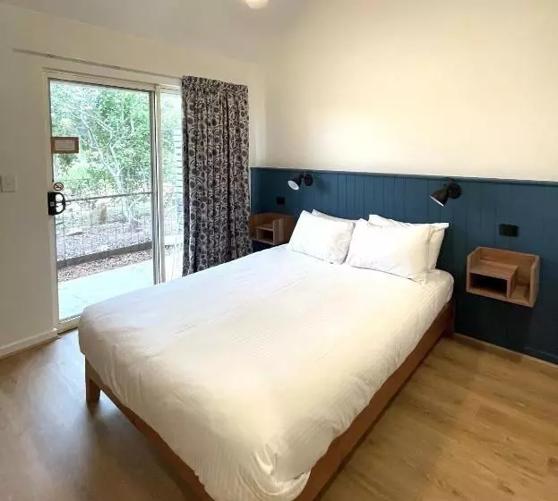 スタンダードルーム, The Albion Motel Castlemaine