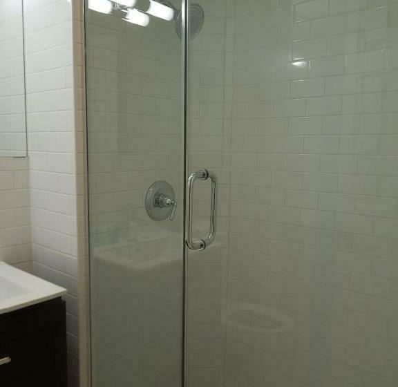 标准工作室, East Village