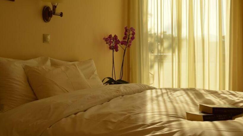 标准间, Alexakis Hotel & Spa