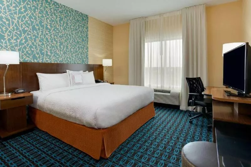 キングサイズベッドのスイートルーム, Fairfield Inn & Suites By Marriott Fort Lauderdale Pembroke Pines