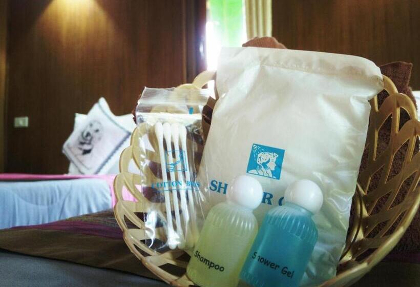 Трехместный Номер Superior, Khao Sok Cabana Resort