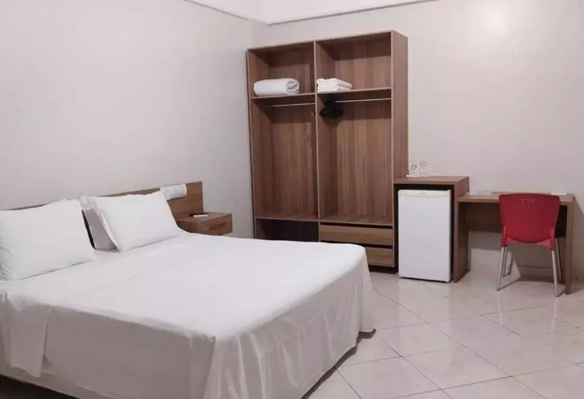 Standardzimmer, Mais