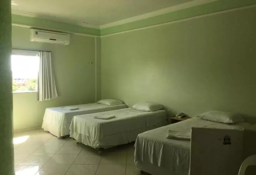 3-Bett-Standardzimmer, Mais