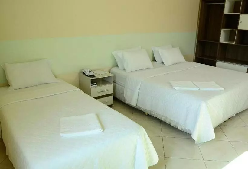 3-Bett-Standardzimmer, Mais