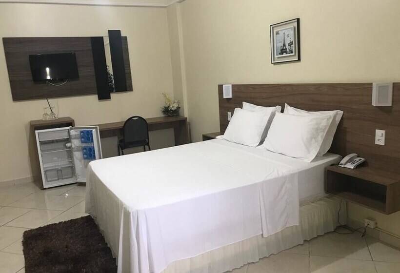 غرفة قياسية فردية, Mais