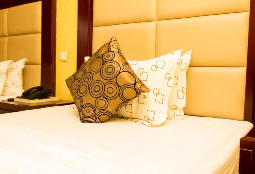 标准间, Mika Convention Center Meanwood