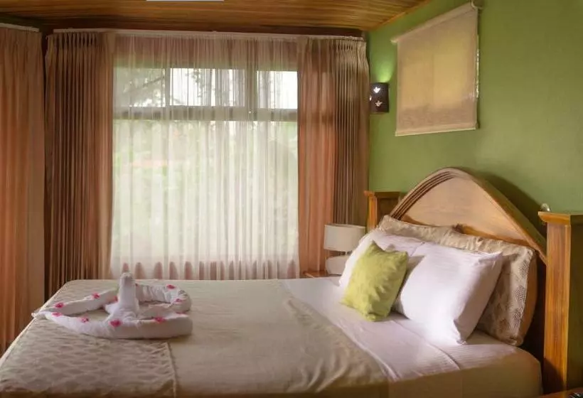 Standard bungalow with view, Miradas Arenal Hotel & Hotsprings